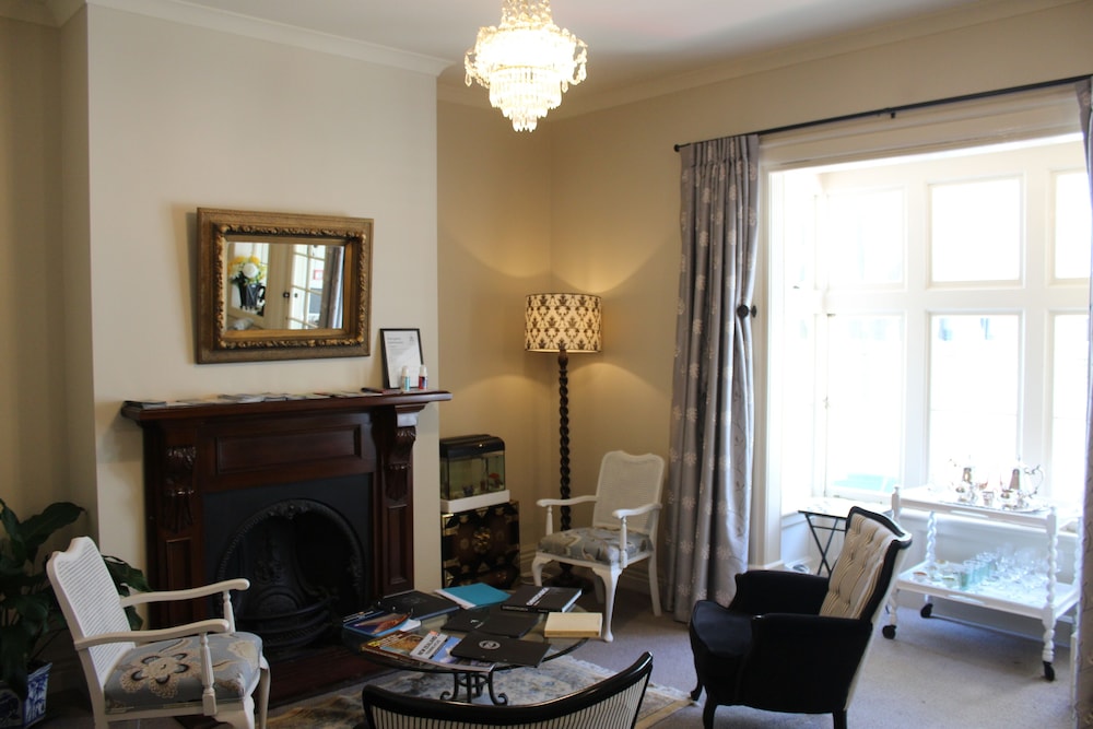 The Grange B B 33/50