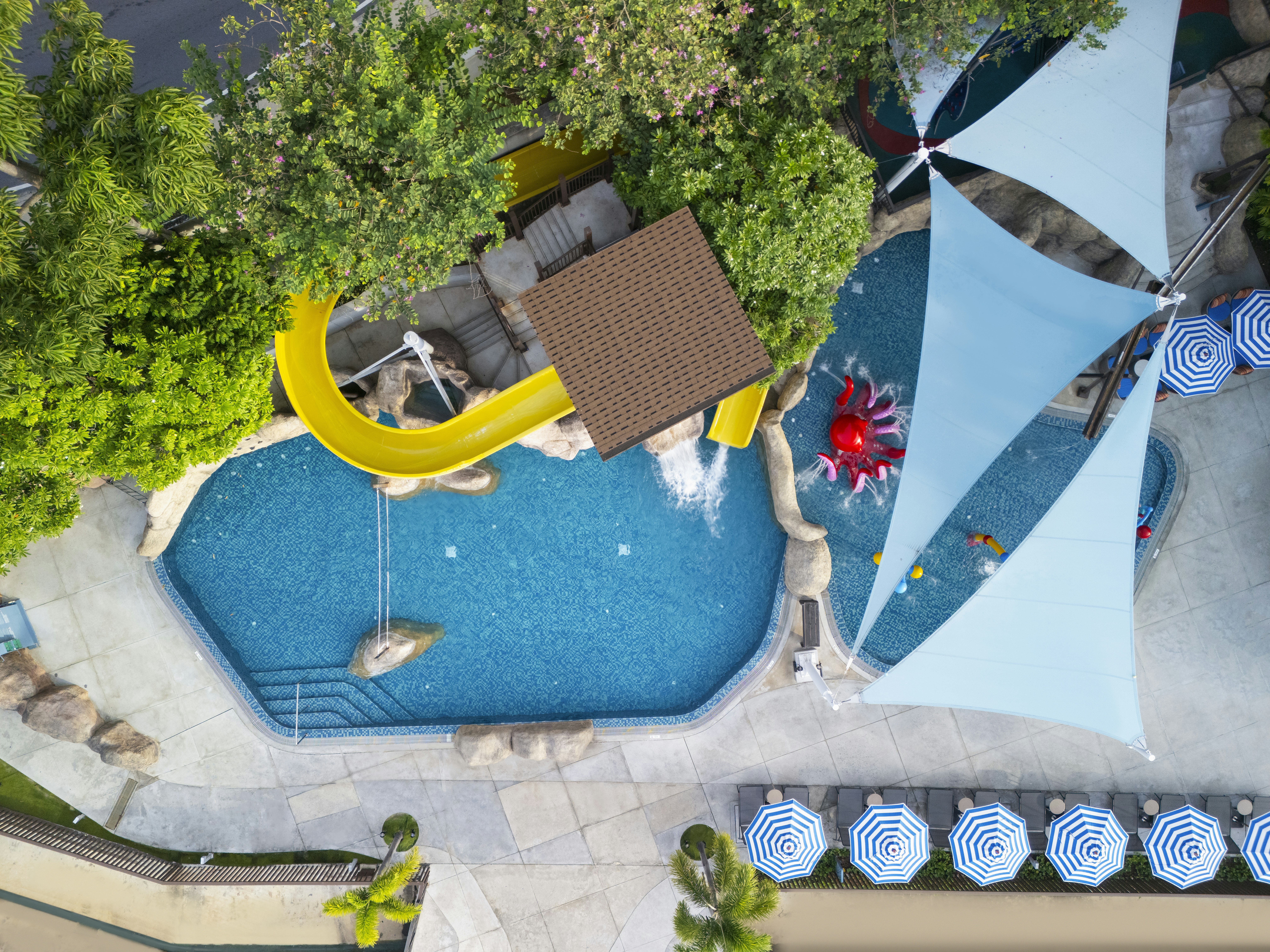 OZO Phuket 76/87
