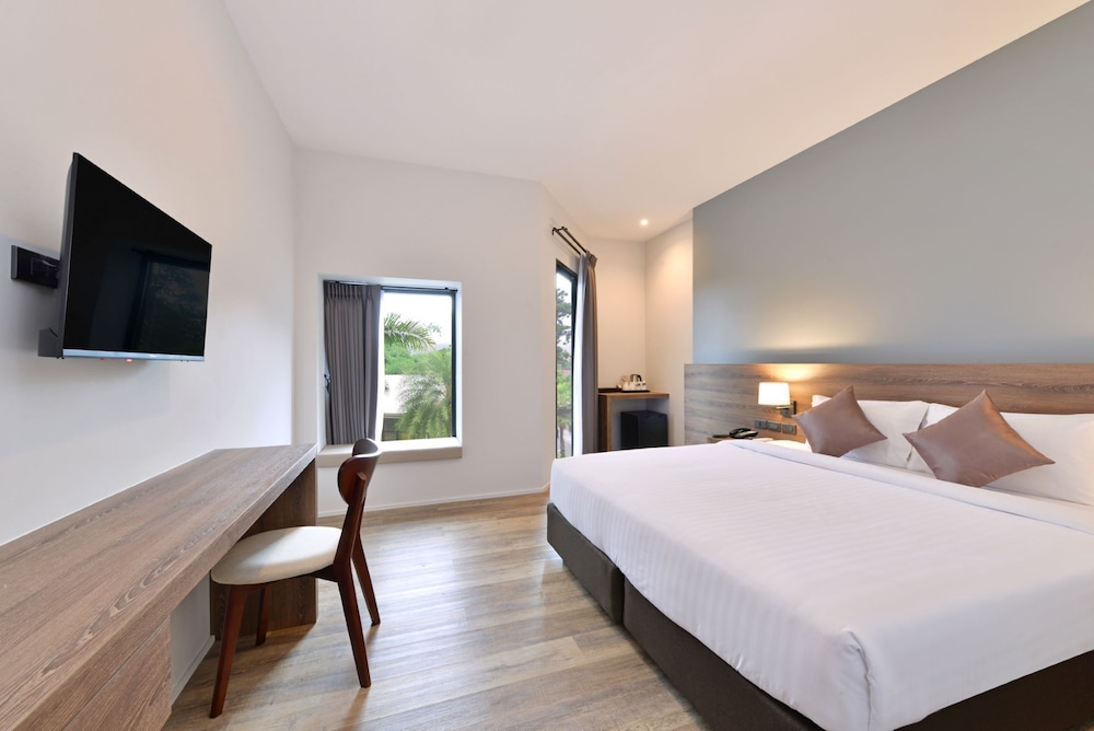 DELUXE, DOUBLE BED, TERRACE