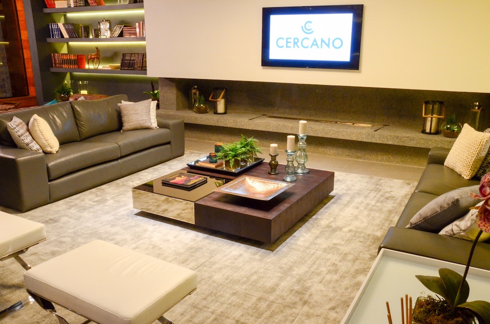 Cercano Hotel 44/72