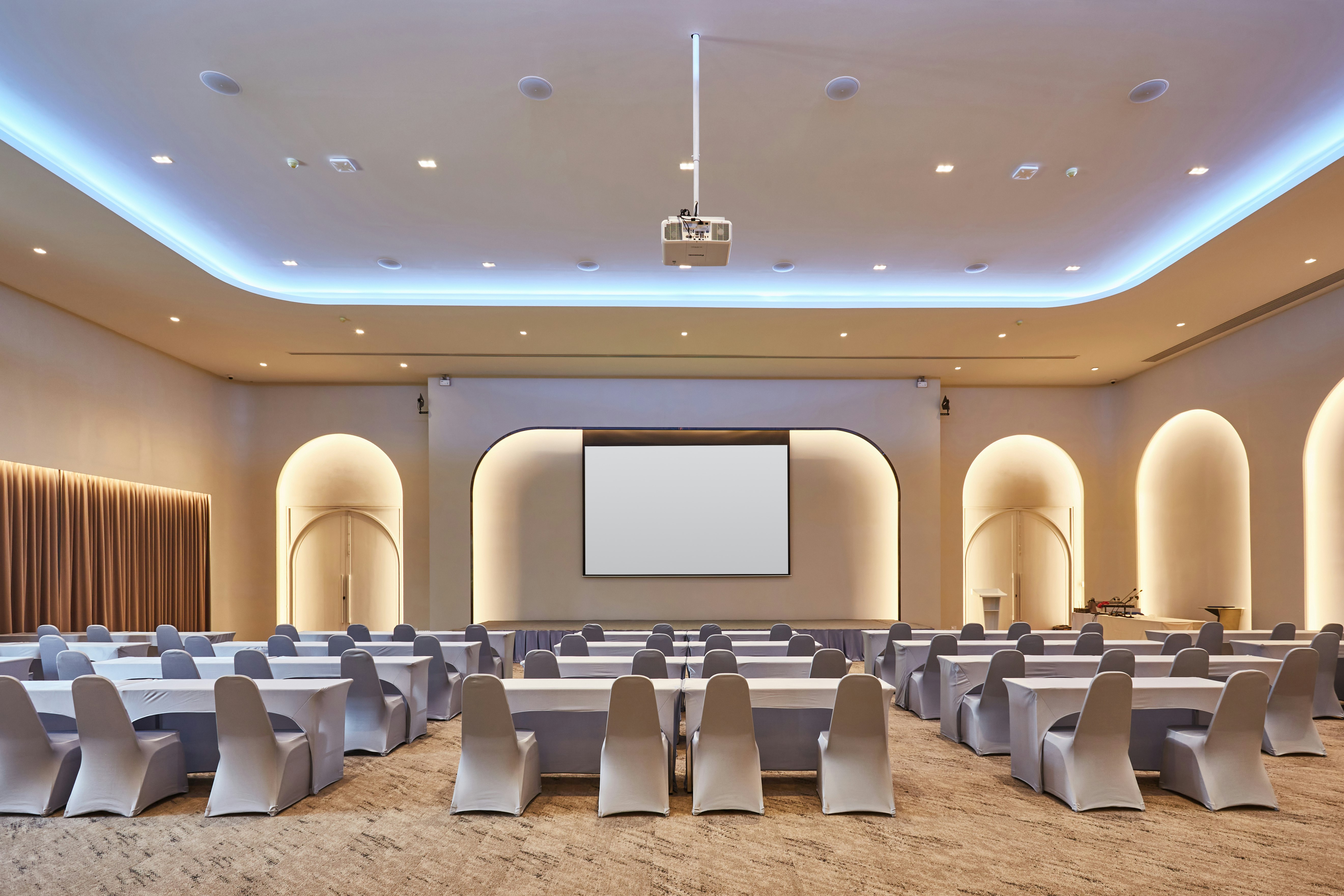 Centara Life Wisma Hotel Ratchaburi 25/30