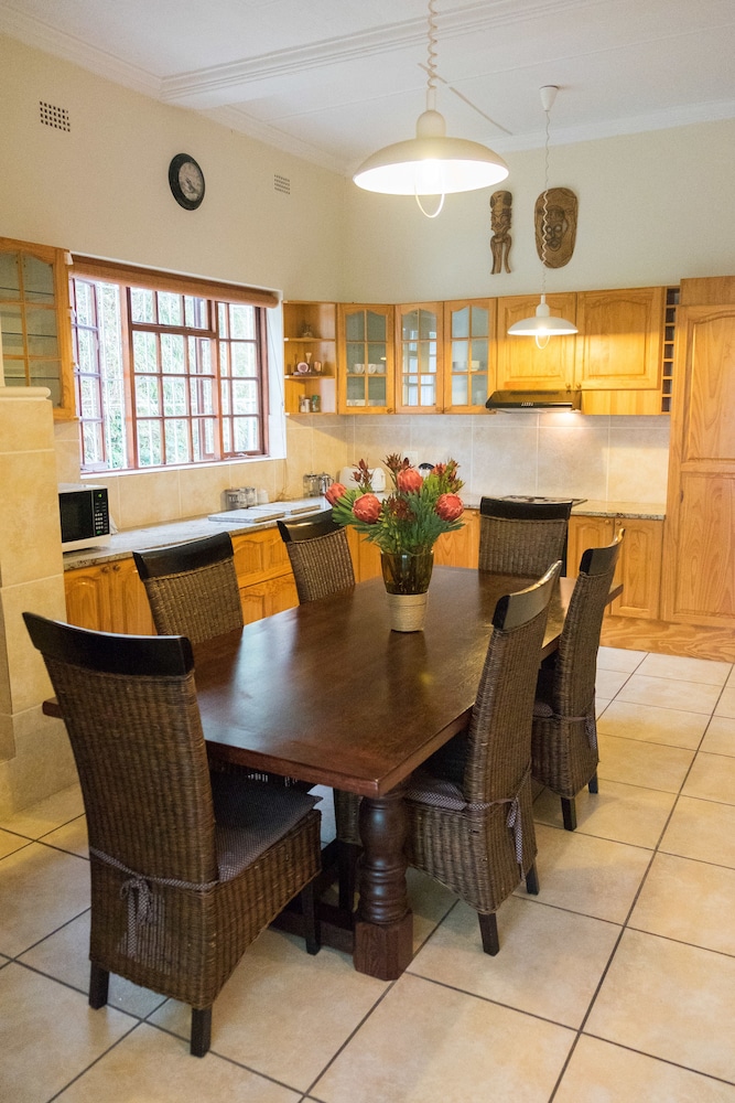 5 Camp Street Guesthouse & Self-Catering 38/50