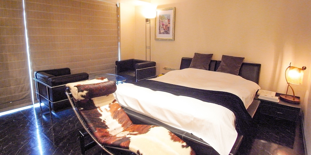 V Hotel - Adults Only 22/50