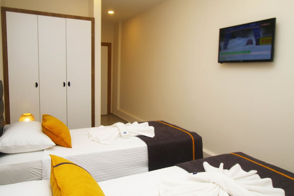 Marinda Otel 8/22