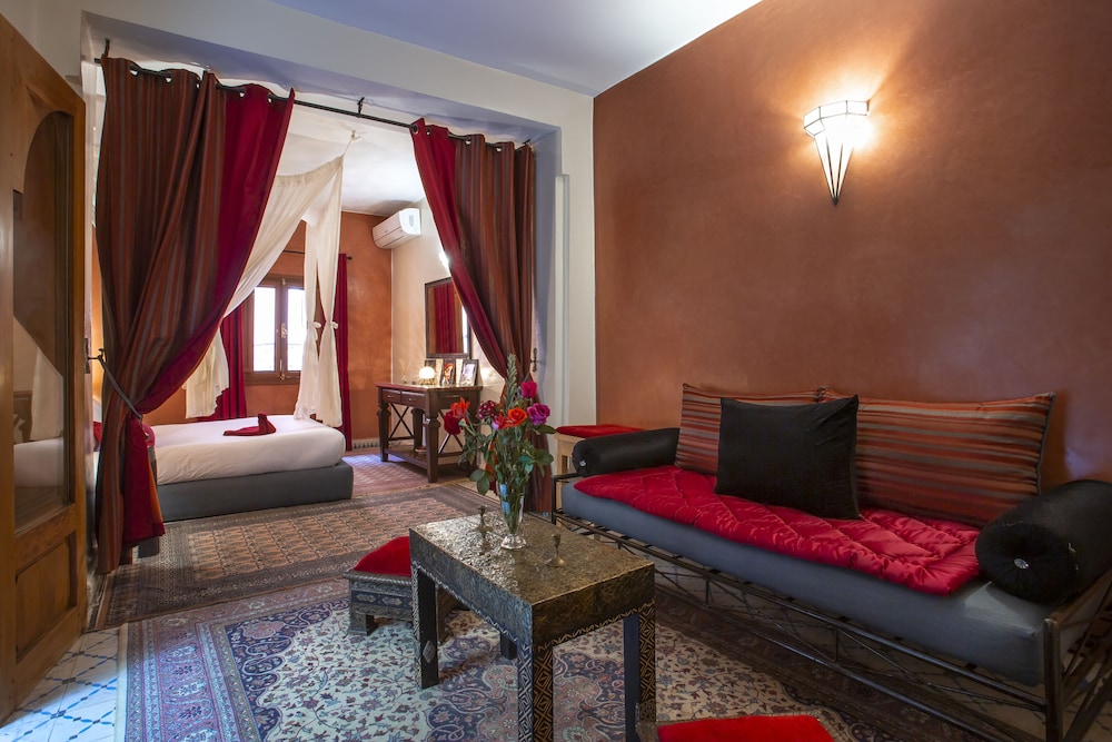Riad L Heure d ete 24/49
