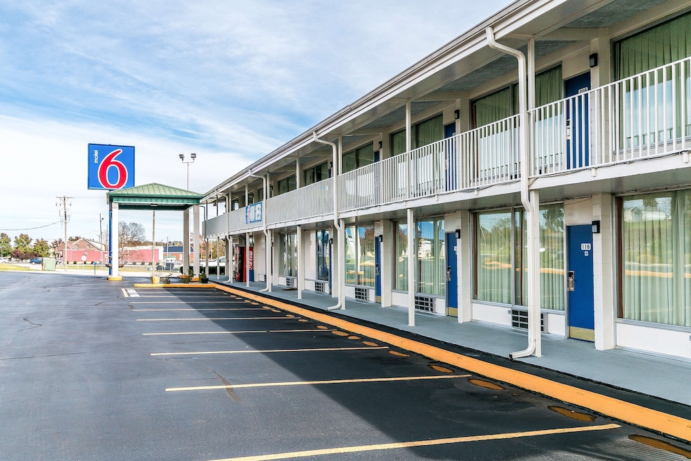 Motel6 Somerset, KY 23/29
