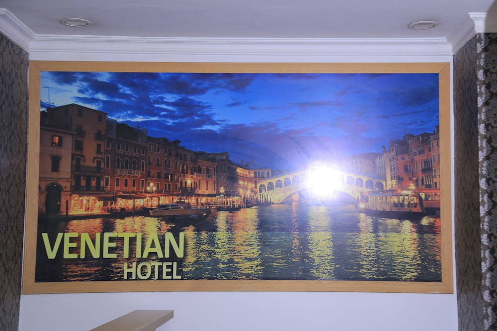Venetian Hotel 45/50