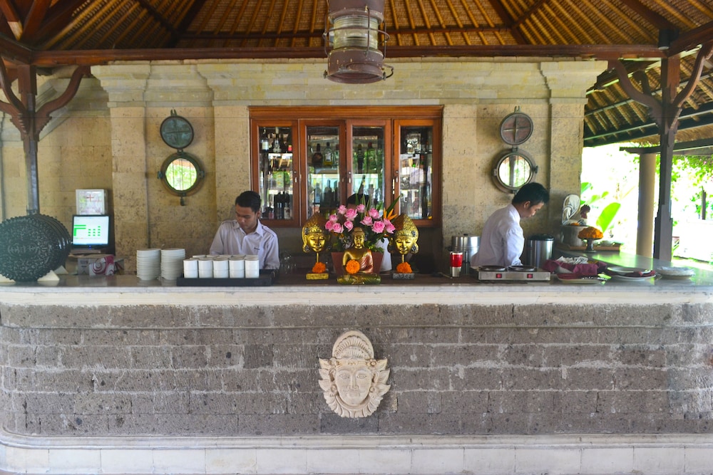 Puri Bagus Lovina 9/70