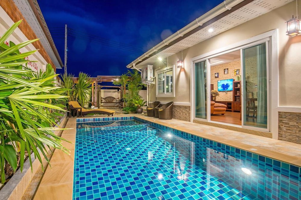Ao Nang Sweet Pool Villa 16/18