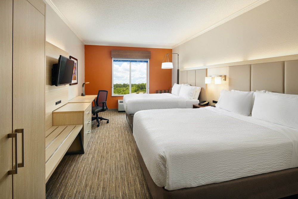 Holiday Inn Express And Suites Bonifay 14/49