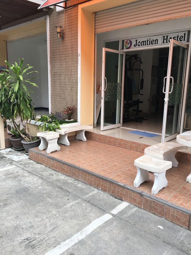 Jomtien Hostel 35/68