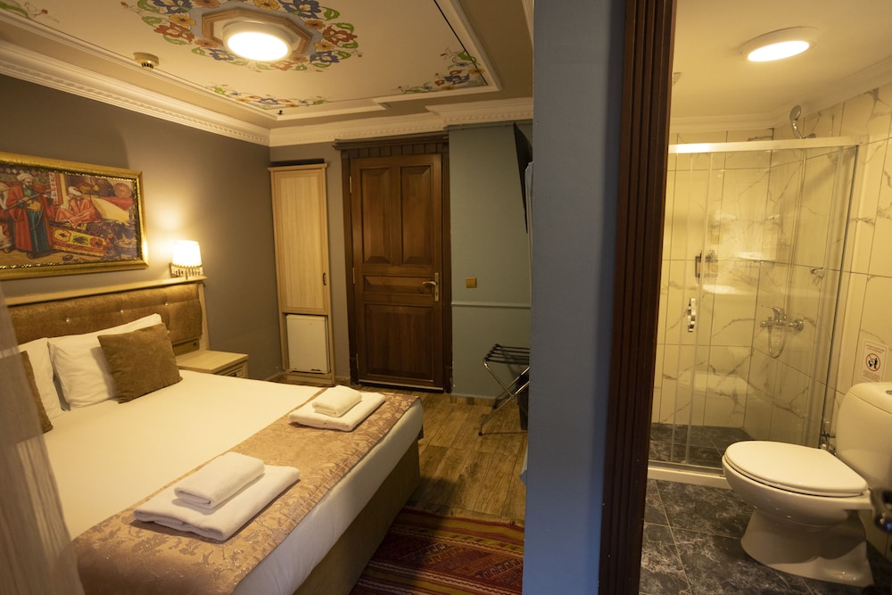 Economy, Double Bed, Ground Floor, Tashkonak Hotel 5/5