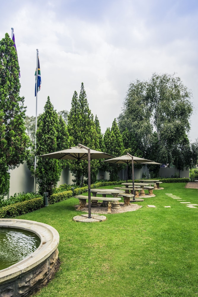 Mercure Johannesburg Randburg Hotel 50/57