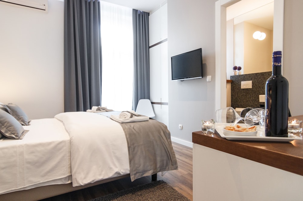 Prima Luxury Rooms 53/71