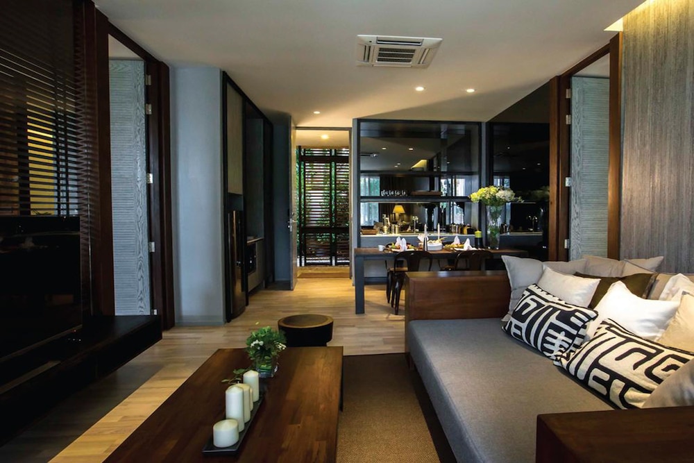 Atta Lakeside Resort Suite 69/81