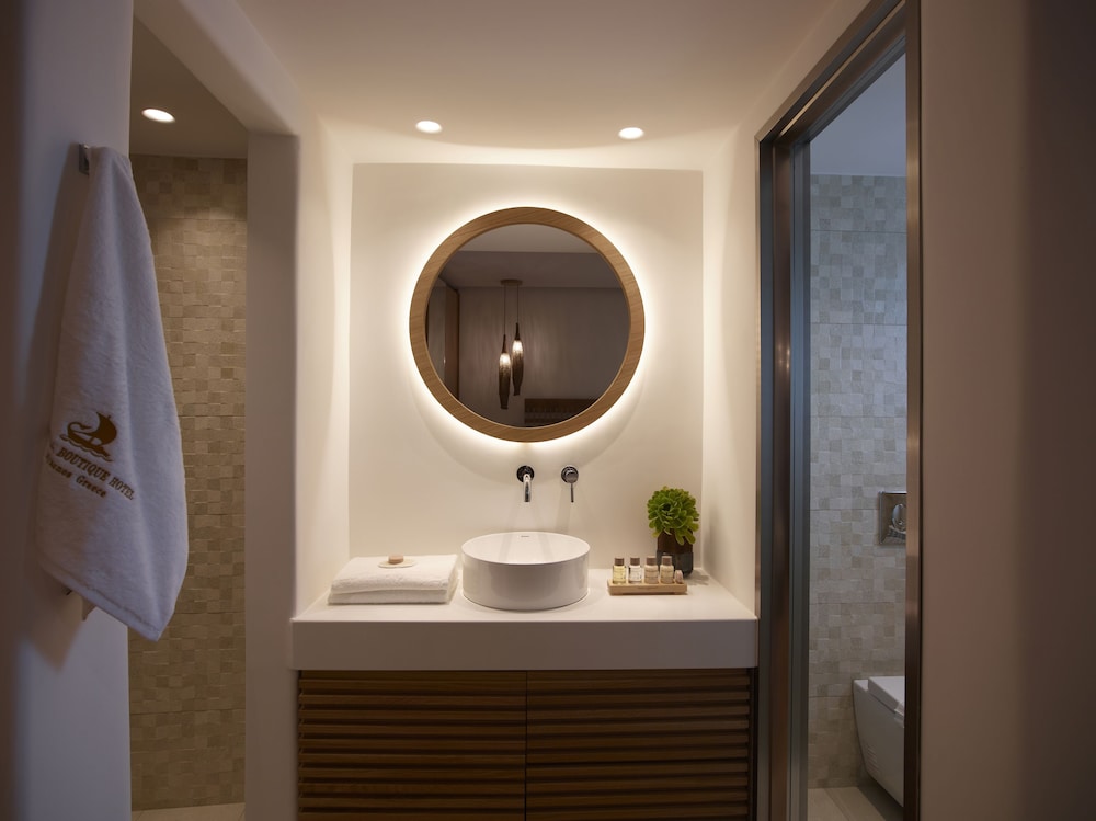 Vencia Boutique Hotel 82/83