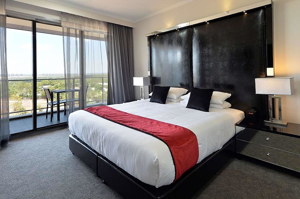 Rydges Palmerston 22/64
