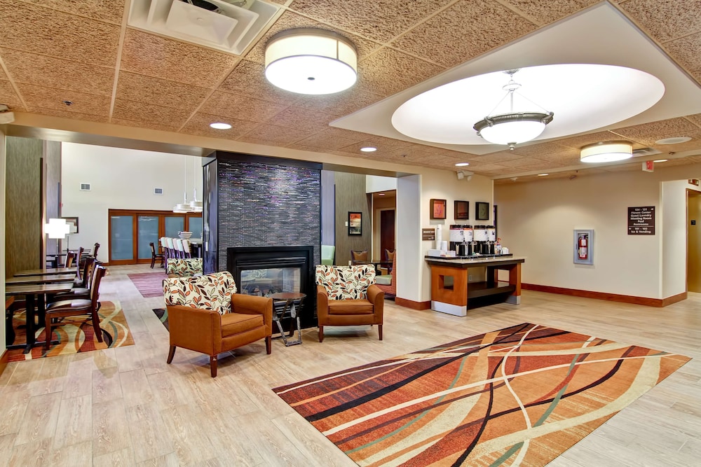 Hampton Inn Suites Leesburg 52/60