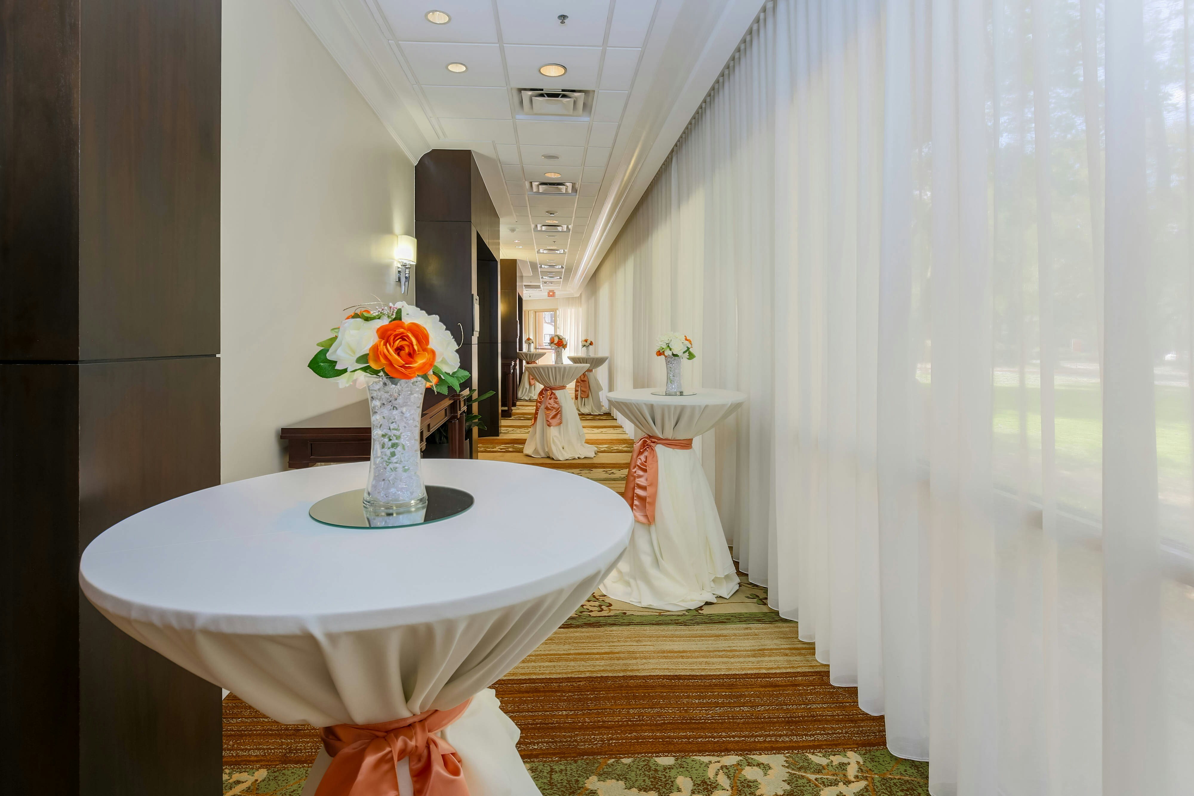Sheraton Suites Market Center 35/49