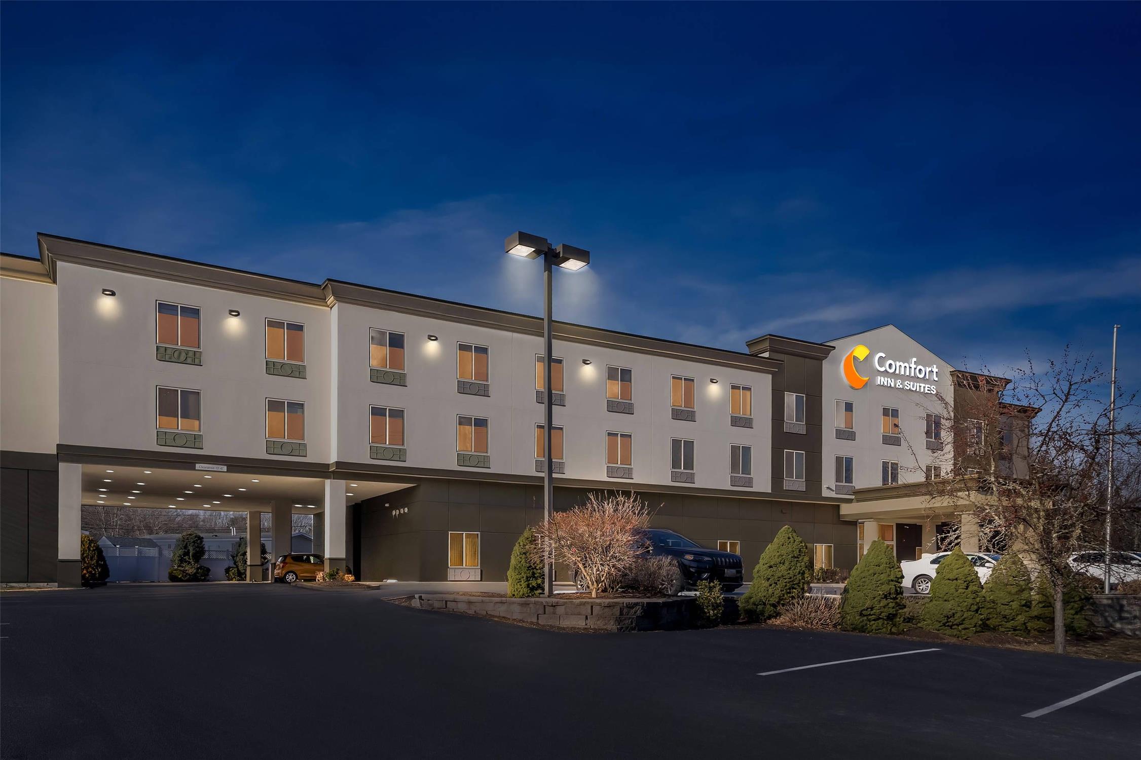 Comfort Inn & Suites Plainville-Foxboro 1/39