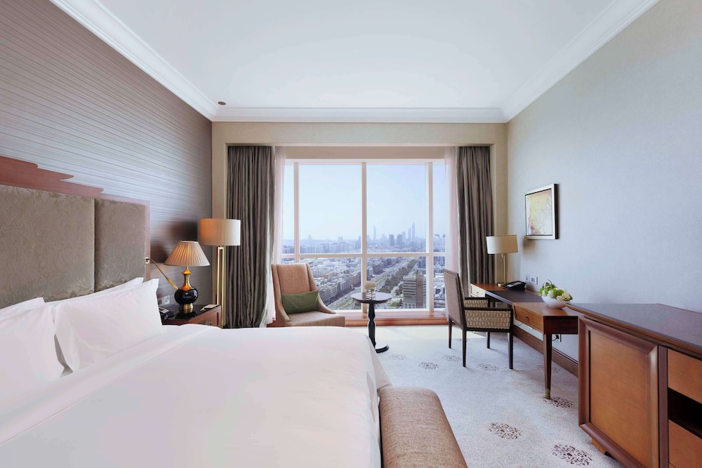 Dusit Thani Abu Dhabi 9/45