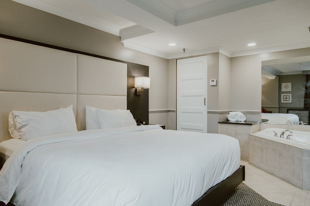 Crowne Plaza Fredericton Lord Beaverbrook 24/74