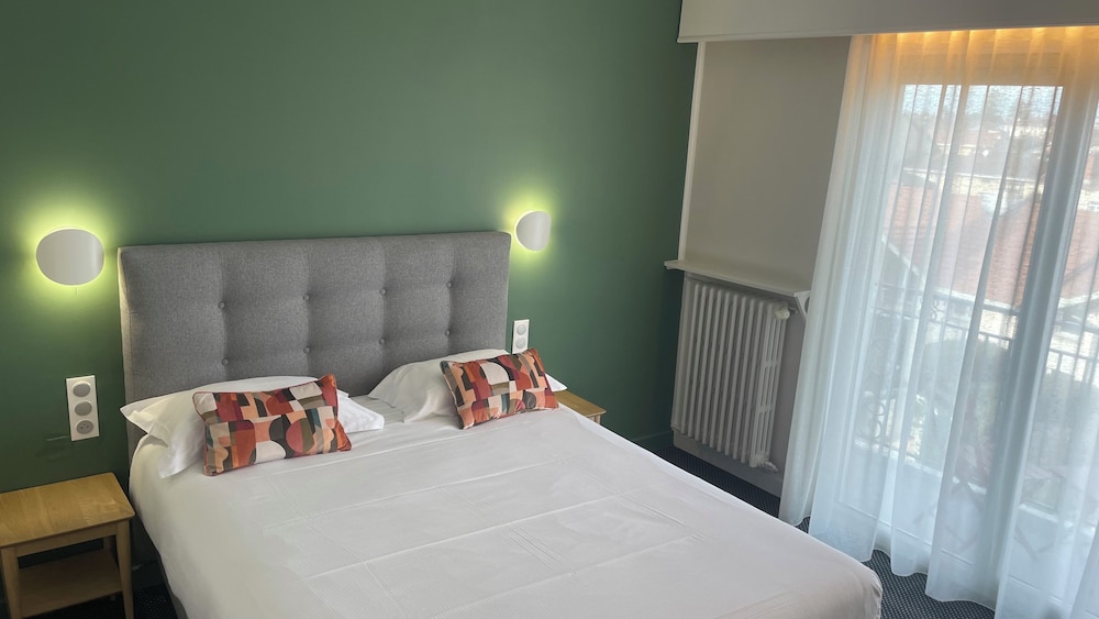 Citotel Le Logis de Brou 18/48