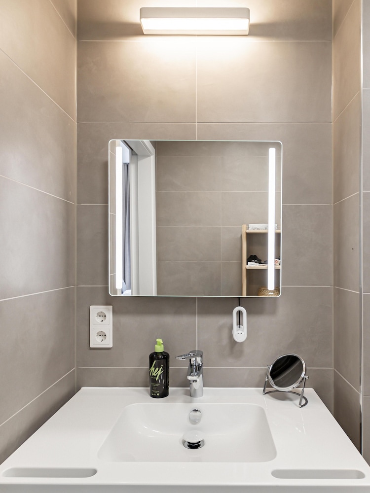Limehome Berlin Luise-Henriette-Str. 47/49
