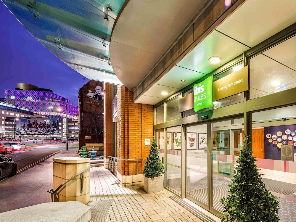 Ibis Styles Birmingham Centre Hotel 8/65