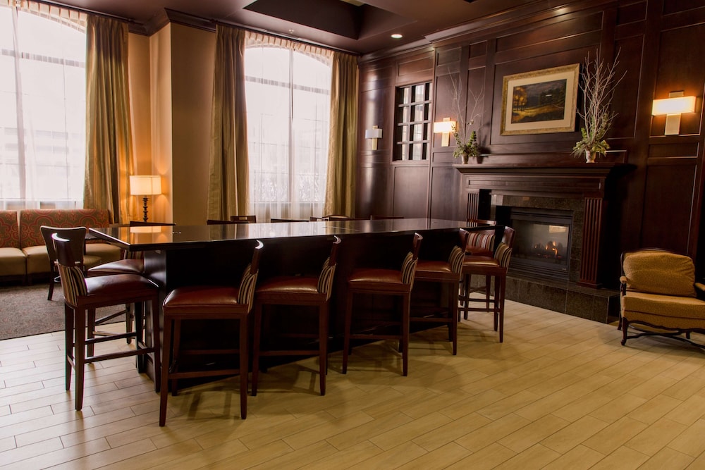 Hampton Inn Suites Albany Downtown 48/55