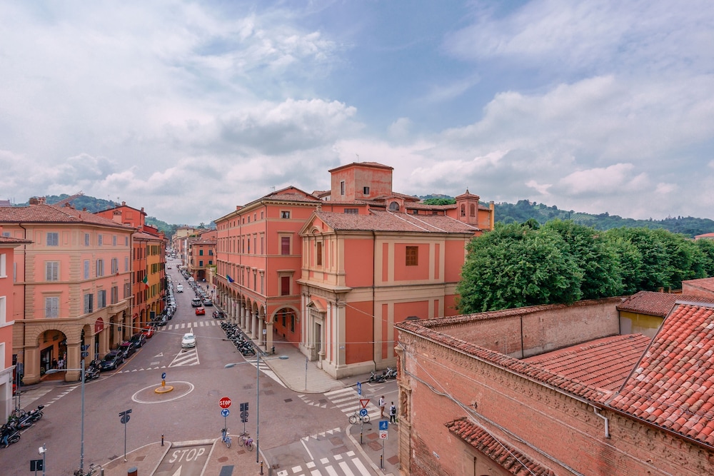 Attico di Via d Azeglio 40/50