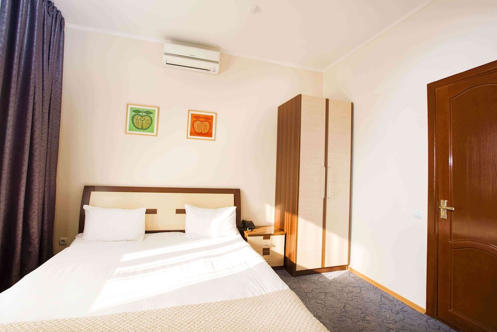 Alma Hotel 21/76