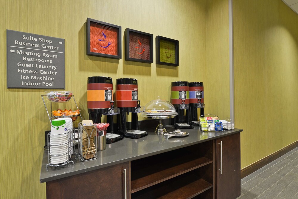 Hampton Inn And Suites Columbia Southeast Ft Jackson 35/47