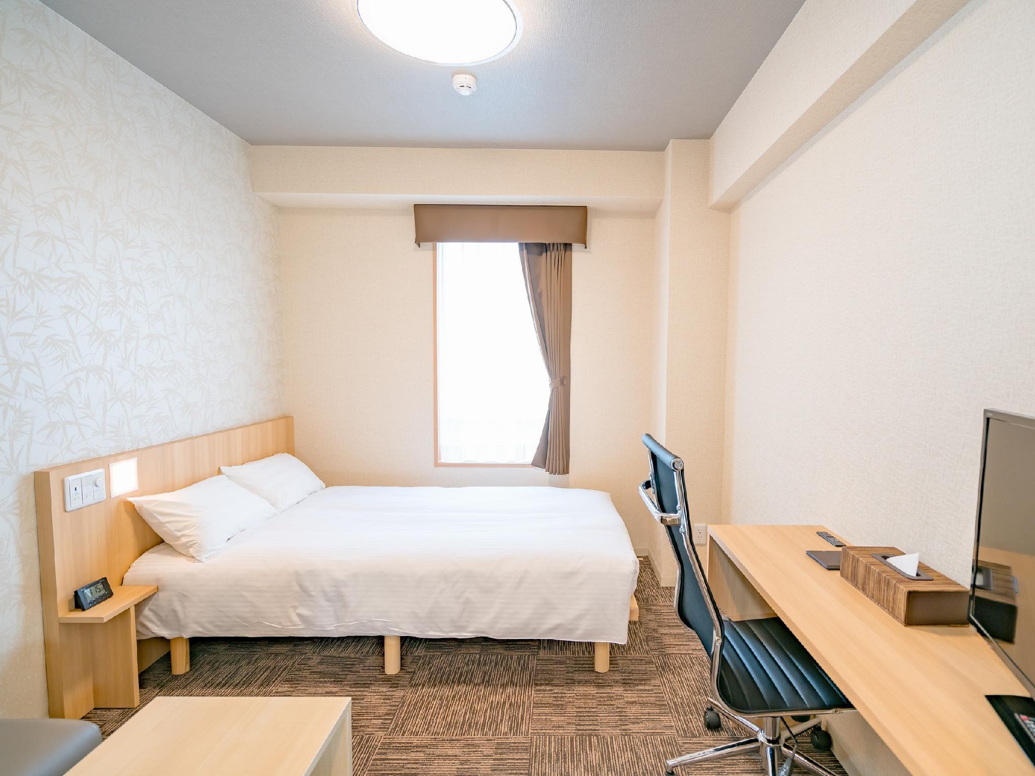 Semi Room, Standard, Semi Double Bed, Kitchenette