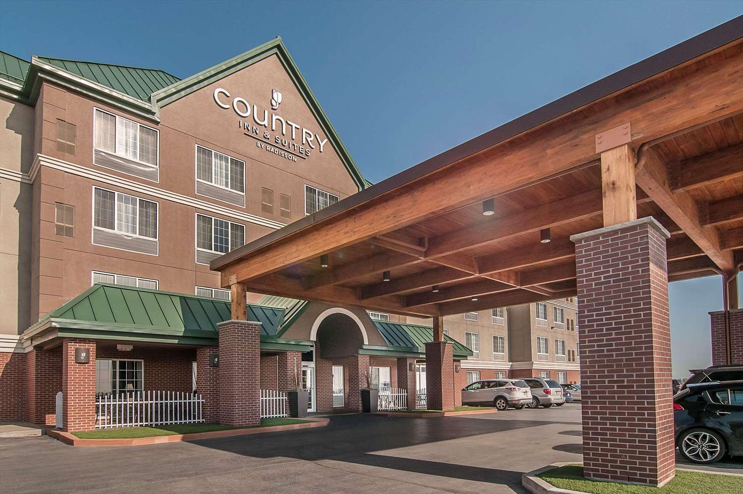 Country Inn & Suites by Radisson, Rapid City, SD 11/11