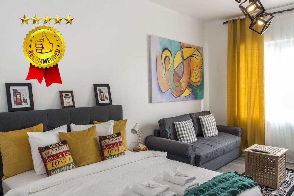 Redbed Self-Catering Apartments 32/50