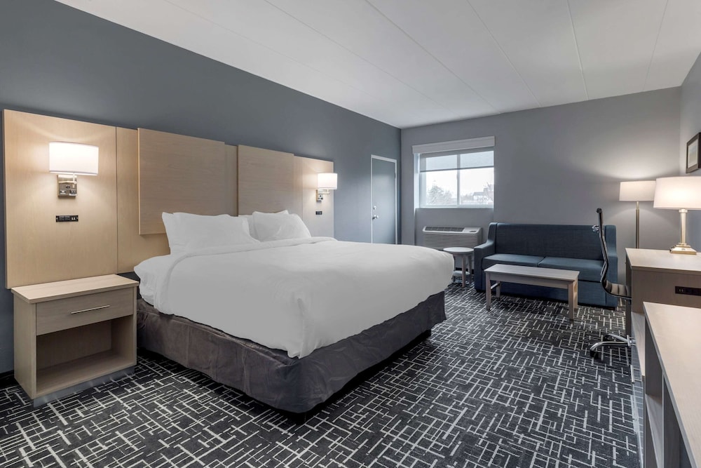 Comfort Inn Hyannis - Cape Cod 16/39