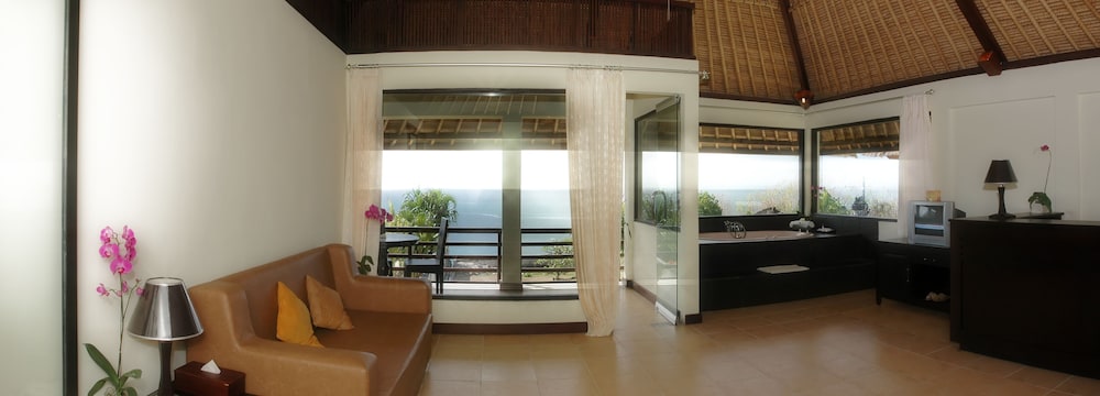 Blue Point Resort and Spa 50/73