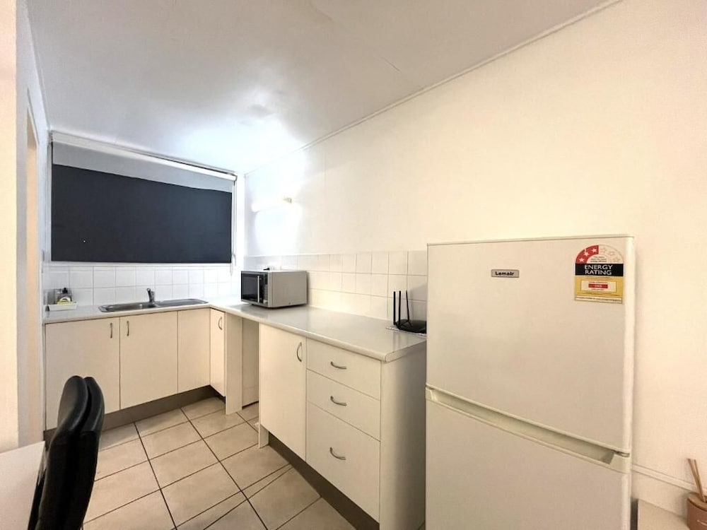 Camden Motor Inn 16/57