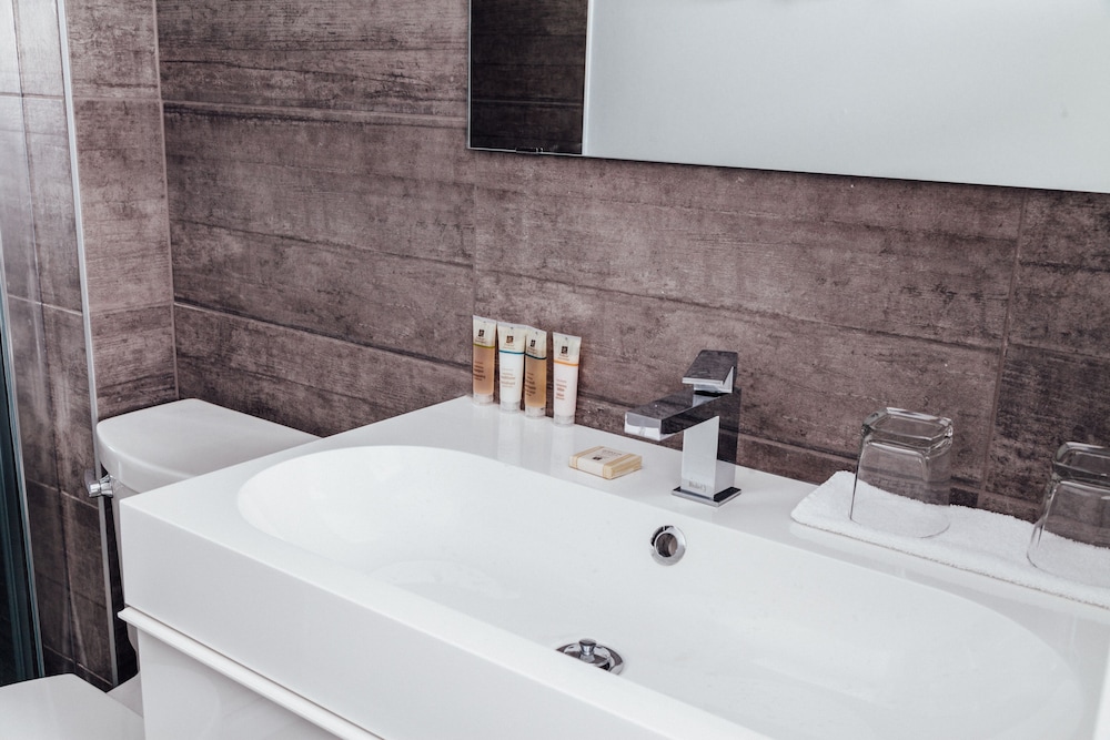 The Flatbook Boutique Hotel 60/66