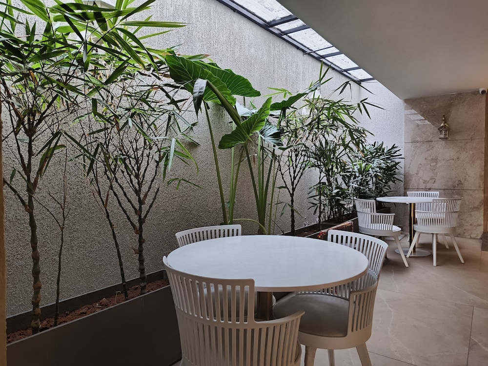 Olive Hotel Le Opera by Embassy Group 15/31
