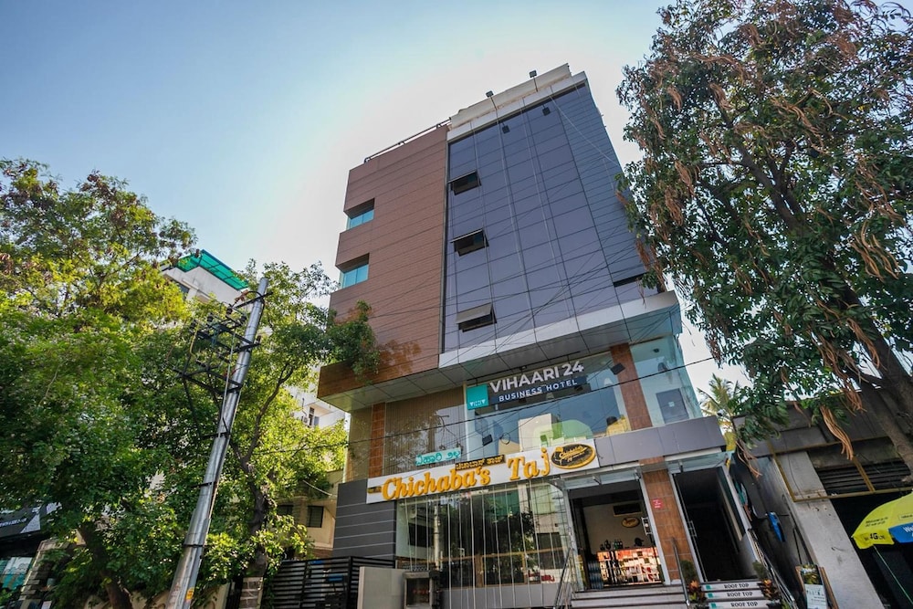 Vihaari 24 Business Hotel 2/57