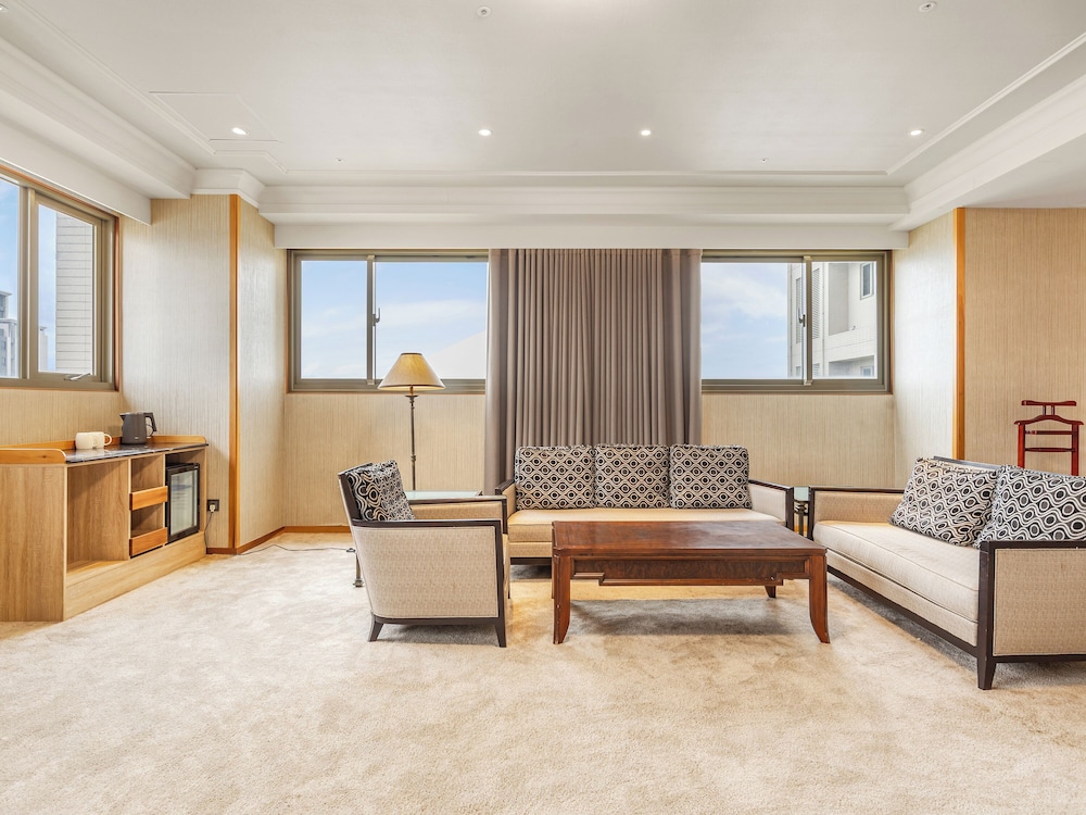 CHECK inn Select Tainan YongKang 40/60