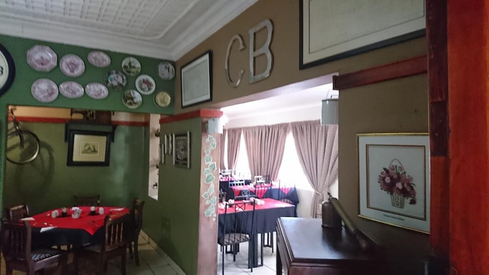 Country Blue Luxury Guest House 29/44
