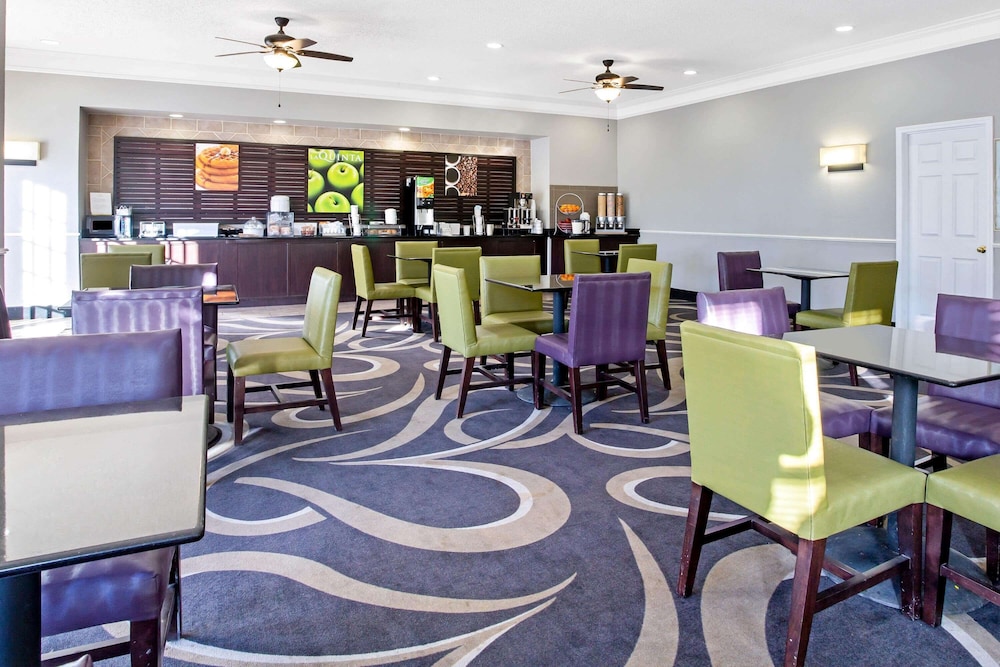 Baymont by Wyndham Fort Stockton 41/52