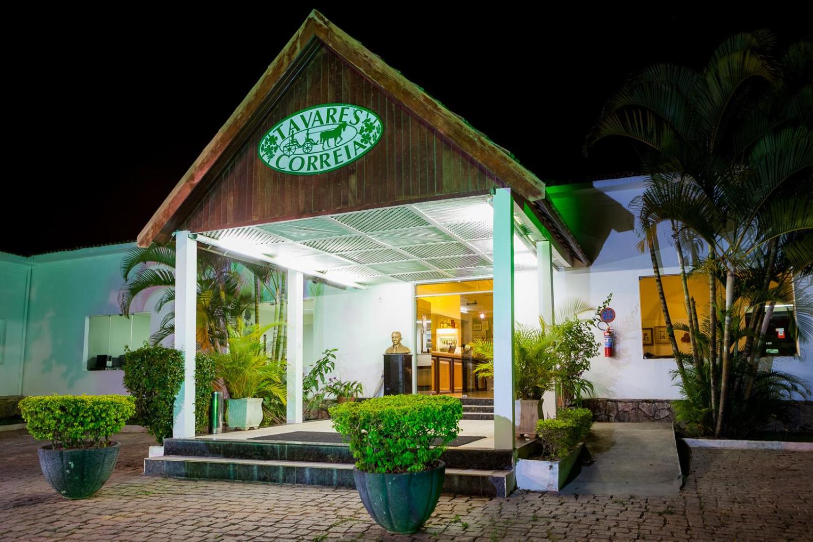 HOTEL TAVARES CORREIA 1/33
