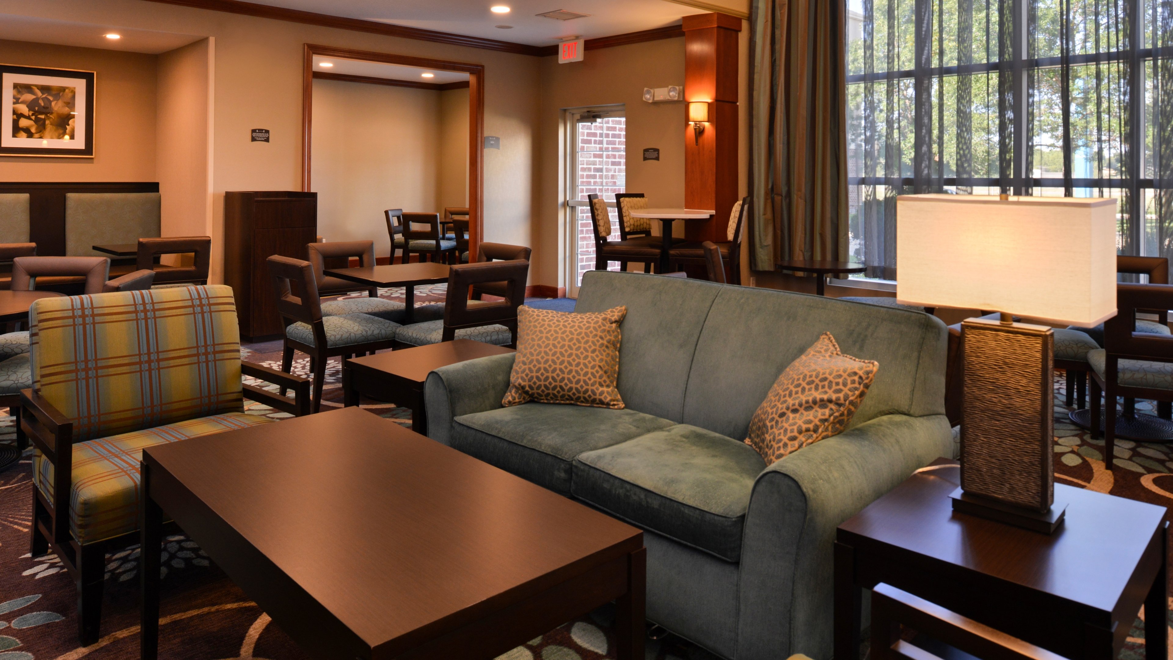 Staybridge Suites Sioux Falls At Empire Mall 30/54