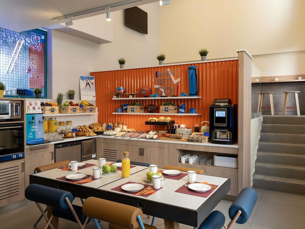 ibis budget Valencia Centro Puerto 15/23