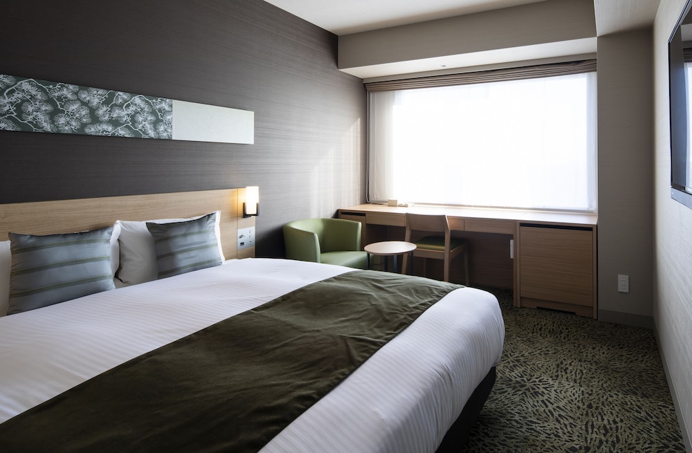 ROOM, DOUBLE BED