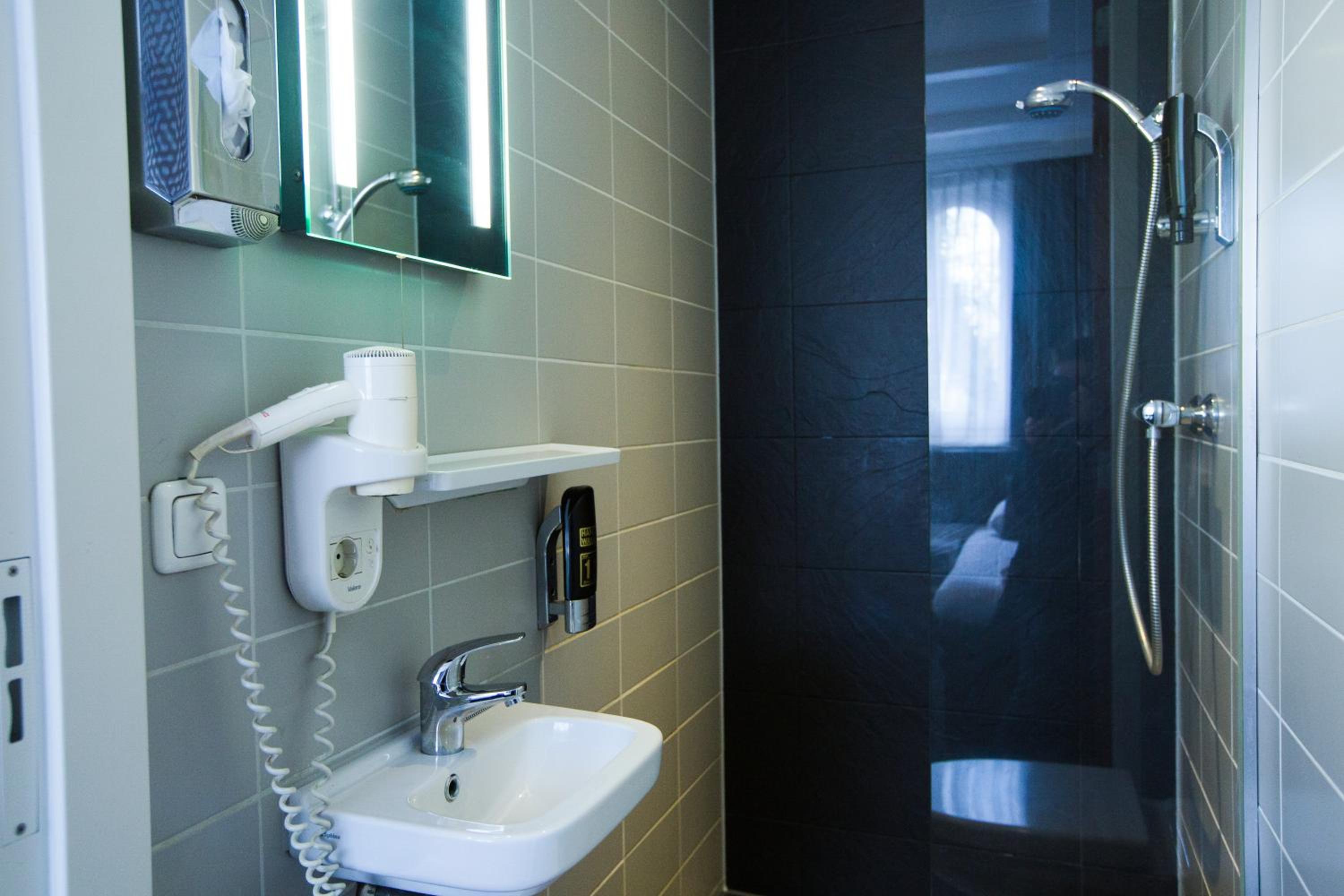 Room, Double Bed, Annex, Hotel Vossius Vondelpark 8/10